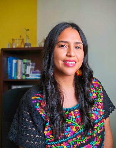 Photo of Pamela Barreto Almandrez, LCPC